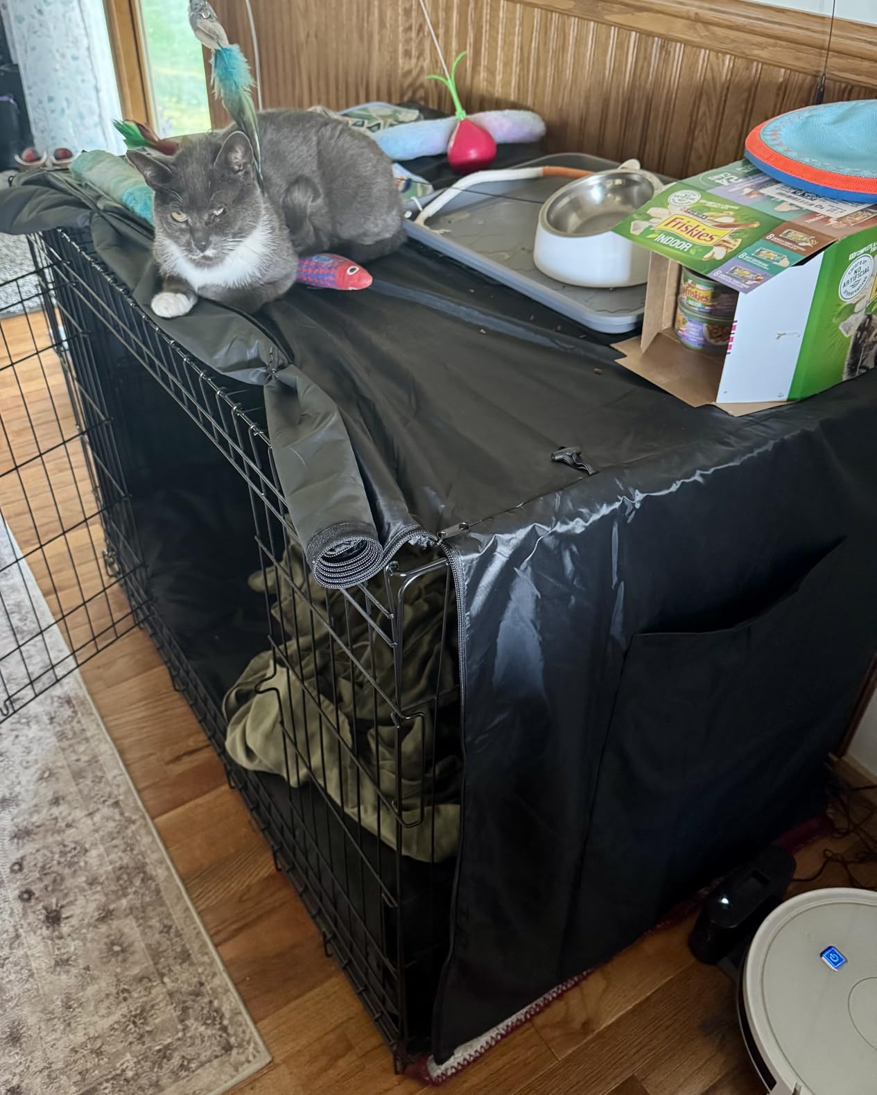 Dog Crate Cover 42 inch - with Storage Pouch, & Protection Clips (Black) customer photo 1