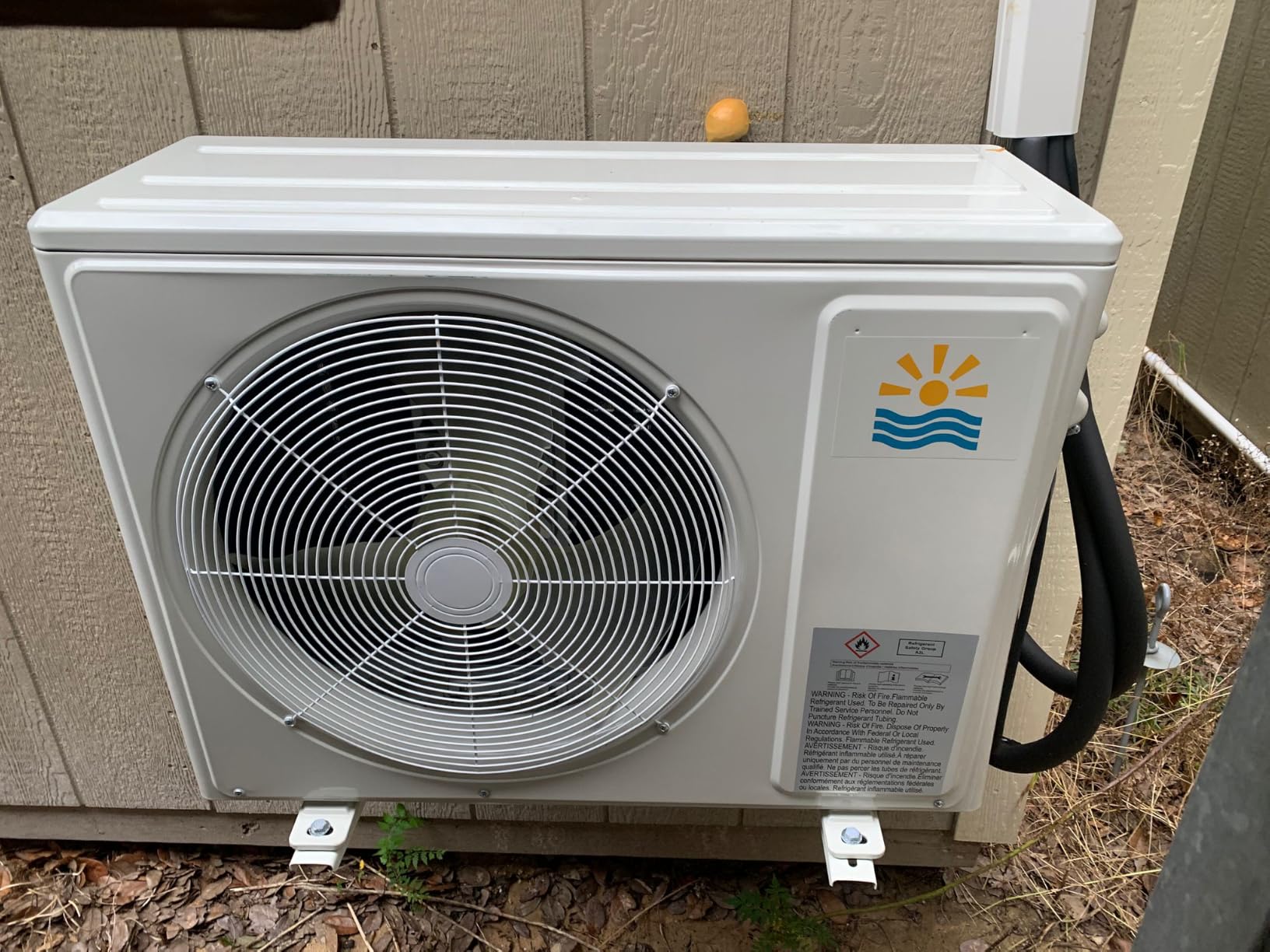 Rellytech Mini Split AC/Heating System, 12000 BTU, 19 SEER2 115V/110V customer photo 1