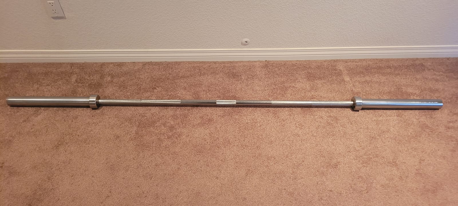 RitFit Elite 7ft Olympic Barbell, 45lb, 500-2000lb Capacity customer photo 2