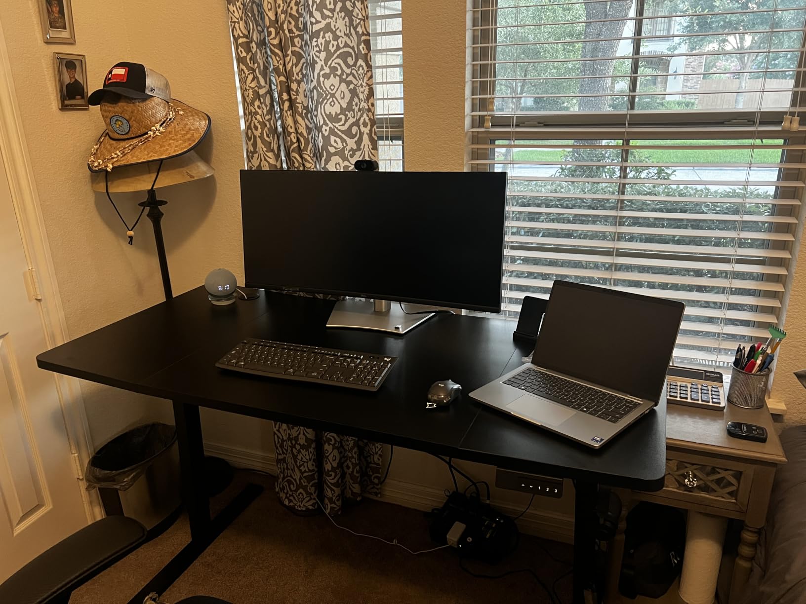 Black 60x28 in Electric Standing Desk, 1 Inch Thick Tabletop customer photo 1