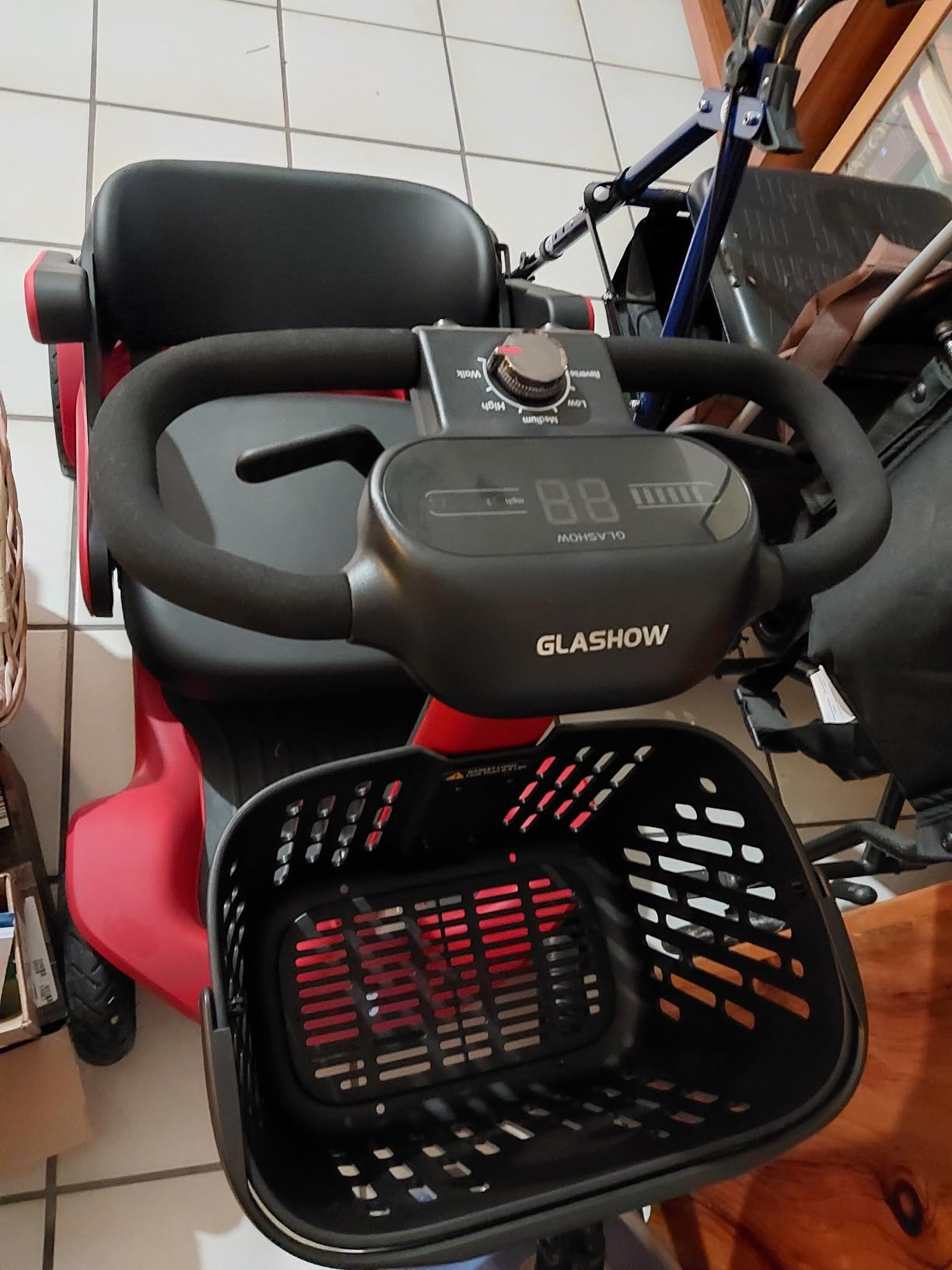 PAISEEC S3 Mobility Scooter for Seniors, 25/40 Mi, 2-Step Fold, Lightweight customer photo 2