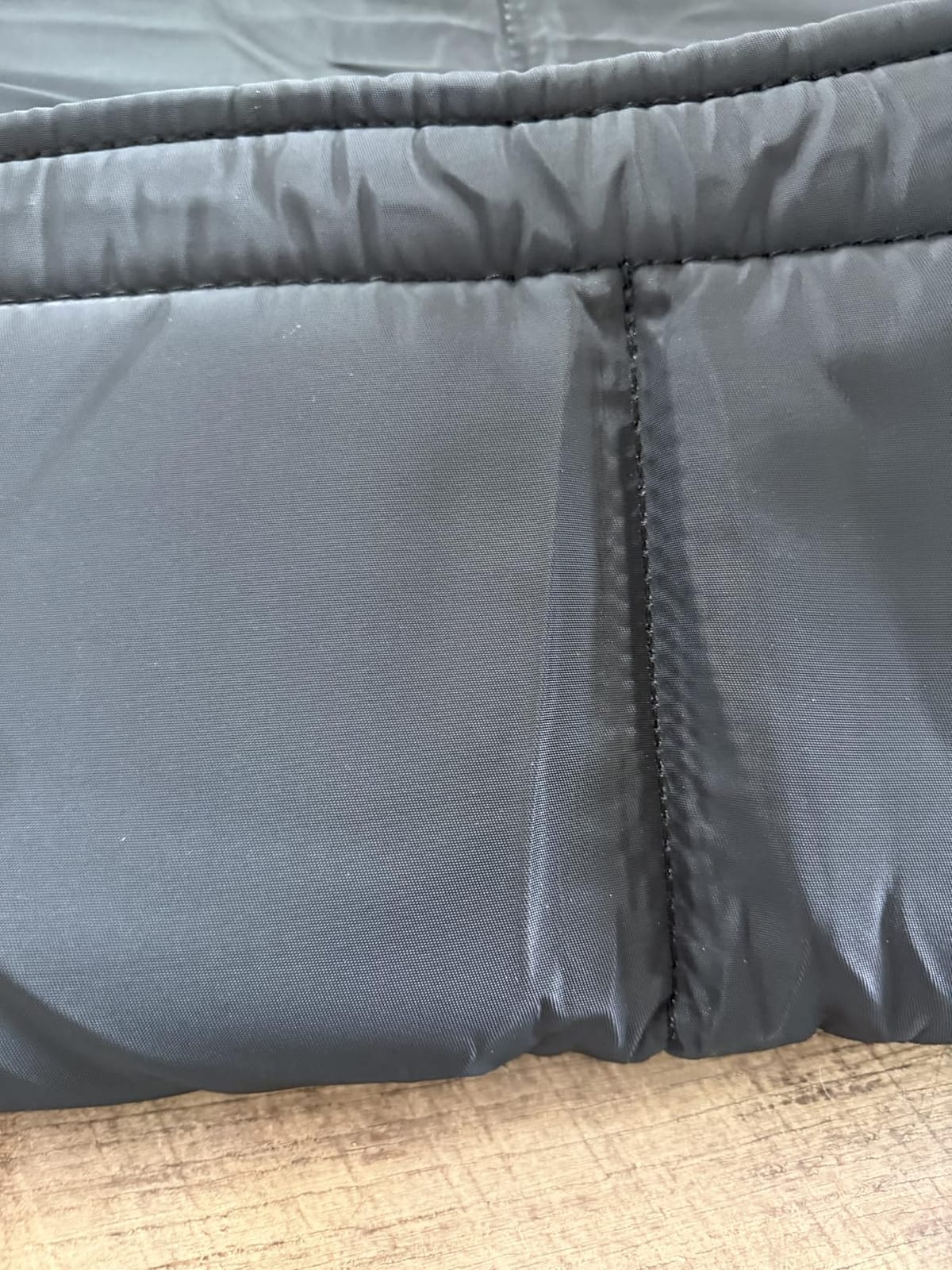 Chew Proof Indestructible Dog Bed, Durable Dog Crate Pad, Medium (22