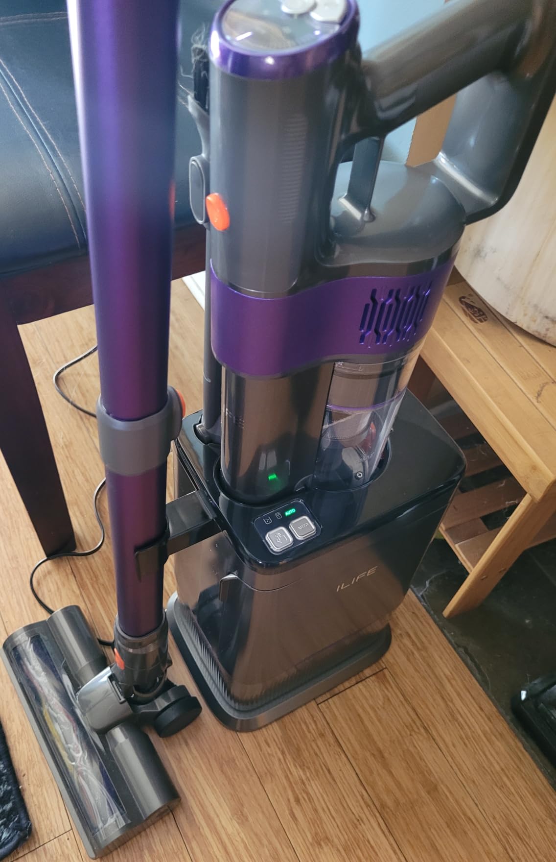 ILIFE Cordless Stick Vacuum Cleaner with Auto-Empty System for Pet Hair customer photo 2