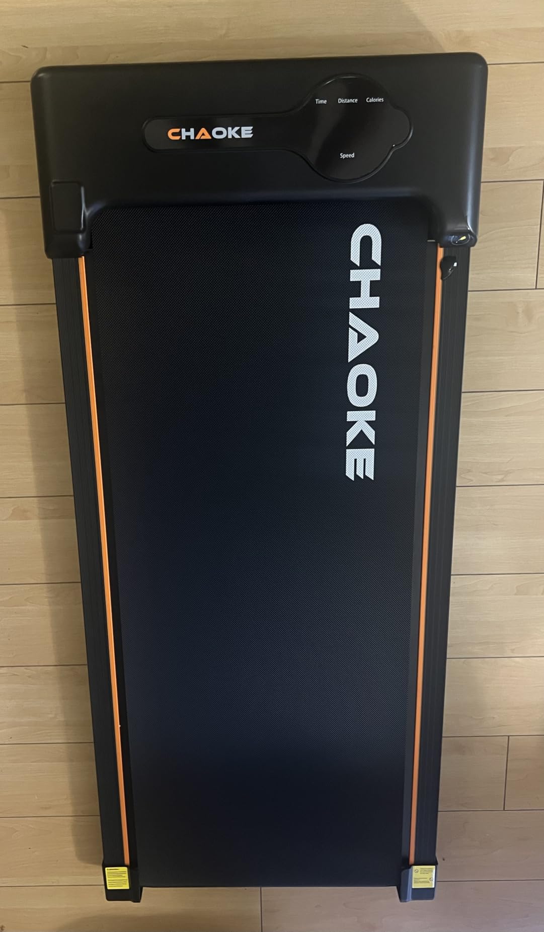 CHAOKE Walking Pad Treadmill for Home, 6.2MPH Under Desk Walking Pad with 9% Incline for Office Small Spaces, 2.75HP Quiet Running Machines, Remote Control, 330LBS Capacity, 12 HIIT Programs customer photo 2