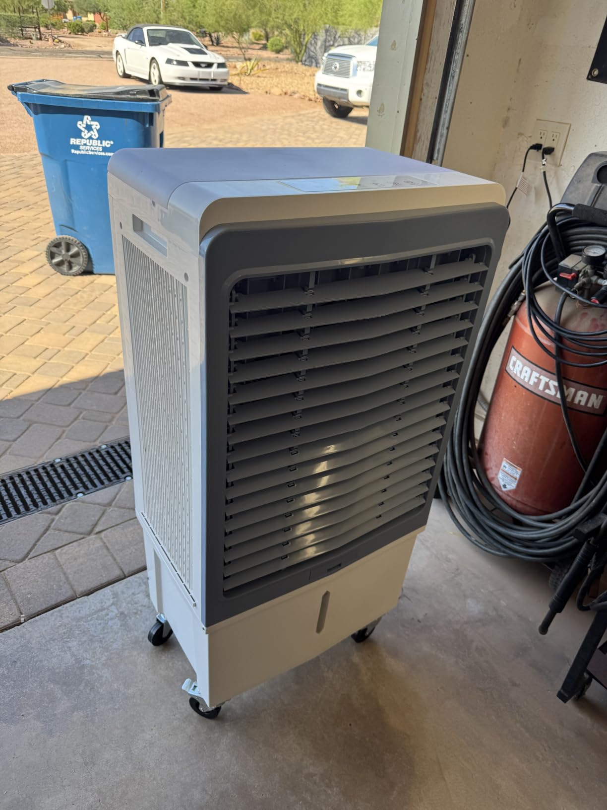 Uthfy 6000 CFM Swamp Cooler Air Conditioner, Outdoor Evaporative Air Cooler with 13.5 Gal Water Tank, Remote, 120° Oscillation, 12H Timer, 47