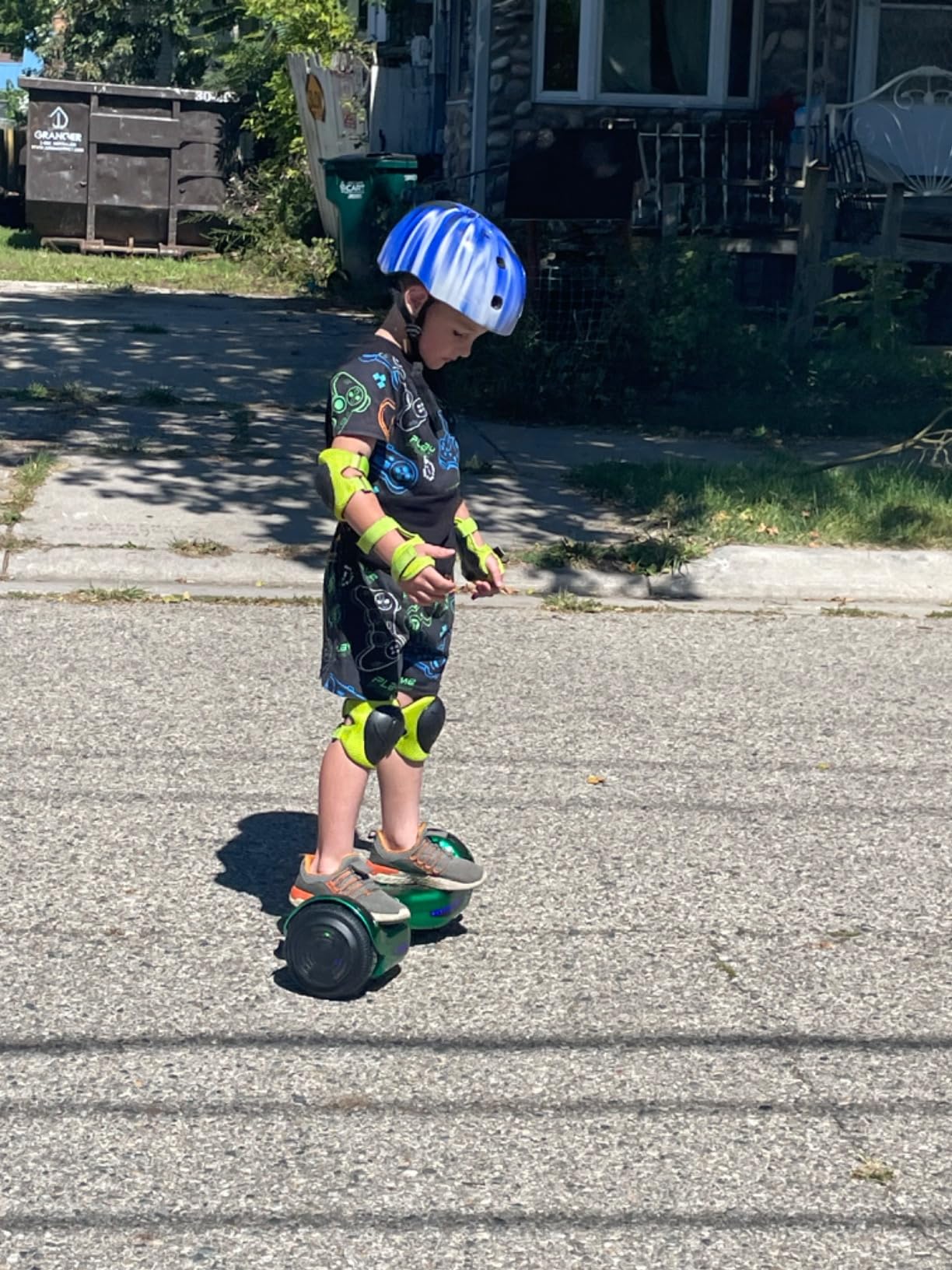 Hoverstar Hoverboard for Kids 7-12, Bluetooth & LED Lights, 2026 Upgraded customer photo 2