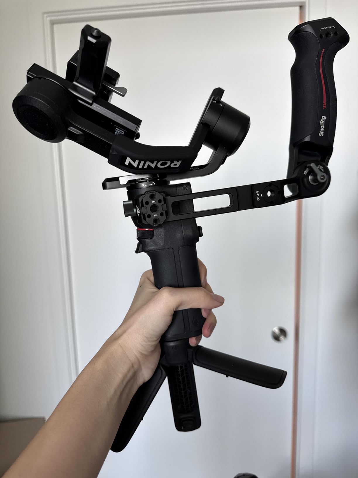 DJI RS 3 Mini, Camera Gimbal Stabilizer, Canon/Sony/Nikon/Fujifilm customer photo 1