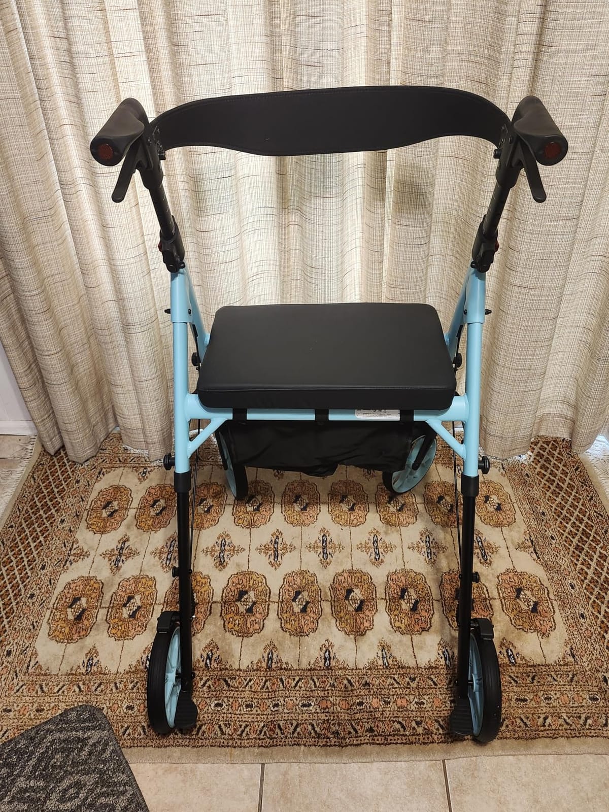 Bariatric Rollator Walkers for Seniors with Seat, 500 lb Capacity, 16.4 lb customer photo 2