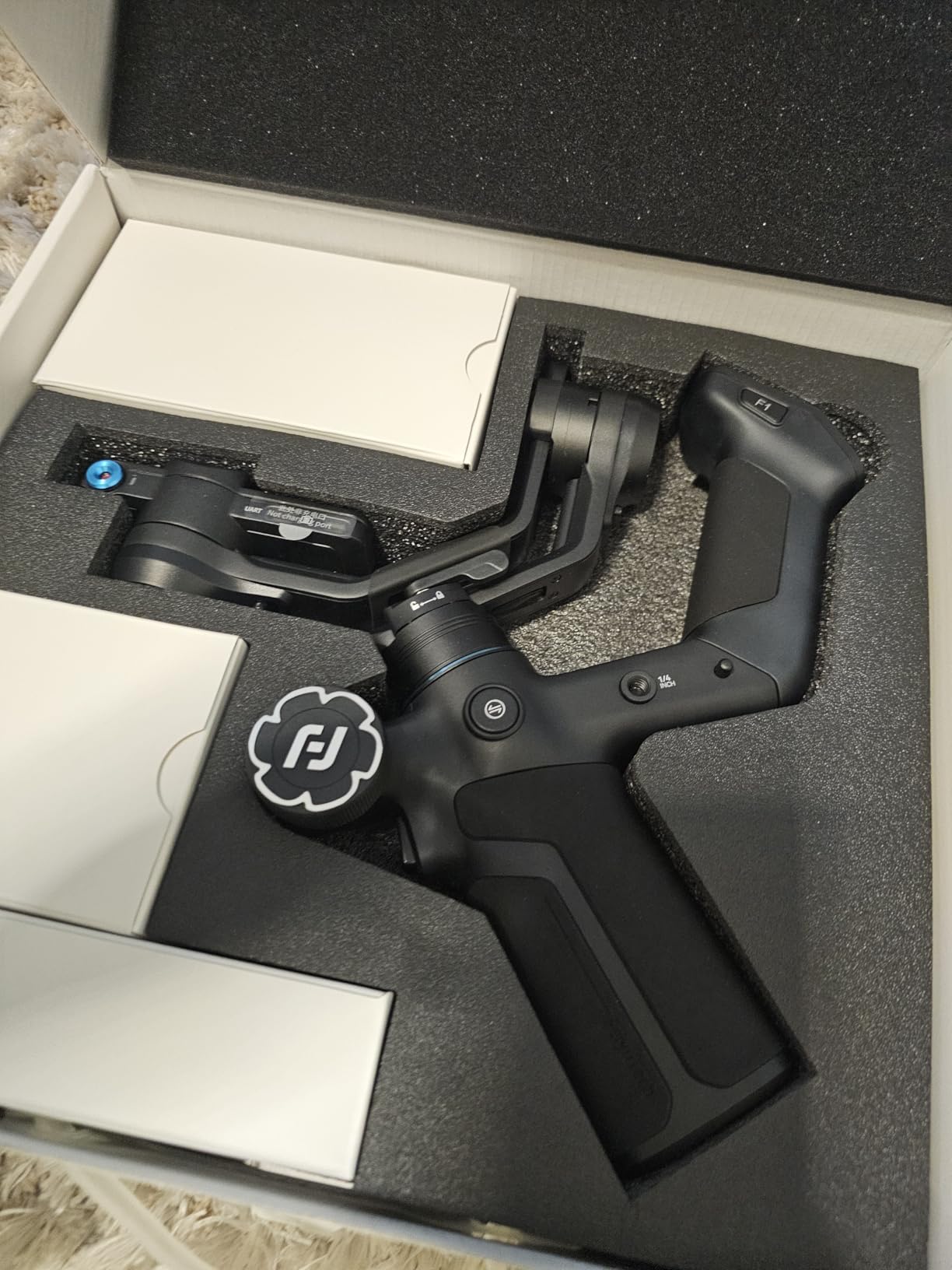 Feiyu SCORP Mini 3 Pro Camera Gimbal Stabilizer for Canon/Sony/Nikon/iPhone customer photo 1