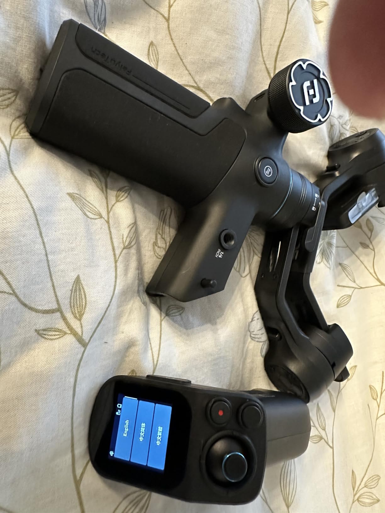 Feiyu SCORP Mini 3 Pro Camera Gimbal Stabilizer for Canon/Sony/Nikon/iPhone customer photo 2