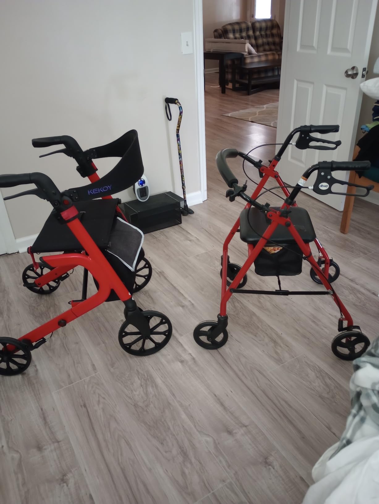 KEKOY Walkers for Seniors with Seat, 500 lbs Bariatric Rollator Walker- Red customer photo 2